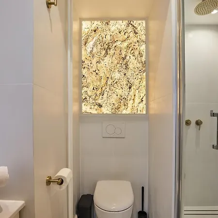 Eiffel Tower Invalides *