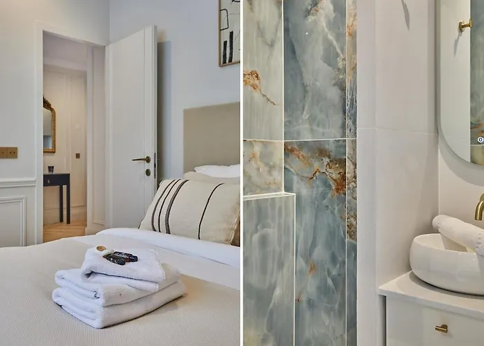 Eiffel Tower Invalides *